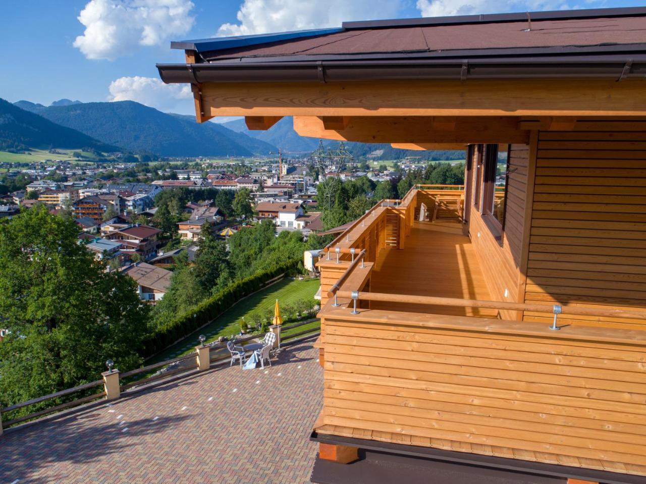 Romantik Aparthotel Sonnleitn St. Johann in Tirol Exterior foto